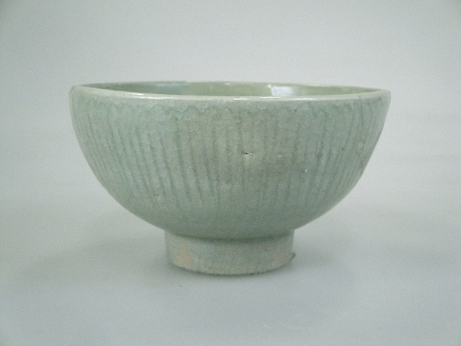中国・龍泉窯系青磁碗 （中世） | マイコレ（埋蔵文化財コレクション 