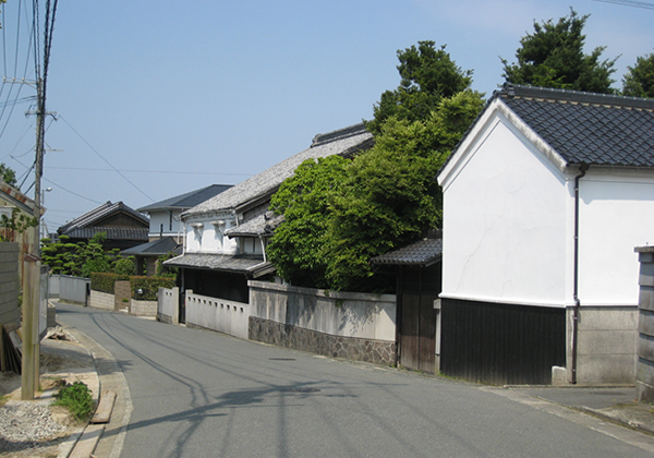 旧三瀬街道と金武宿